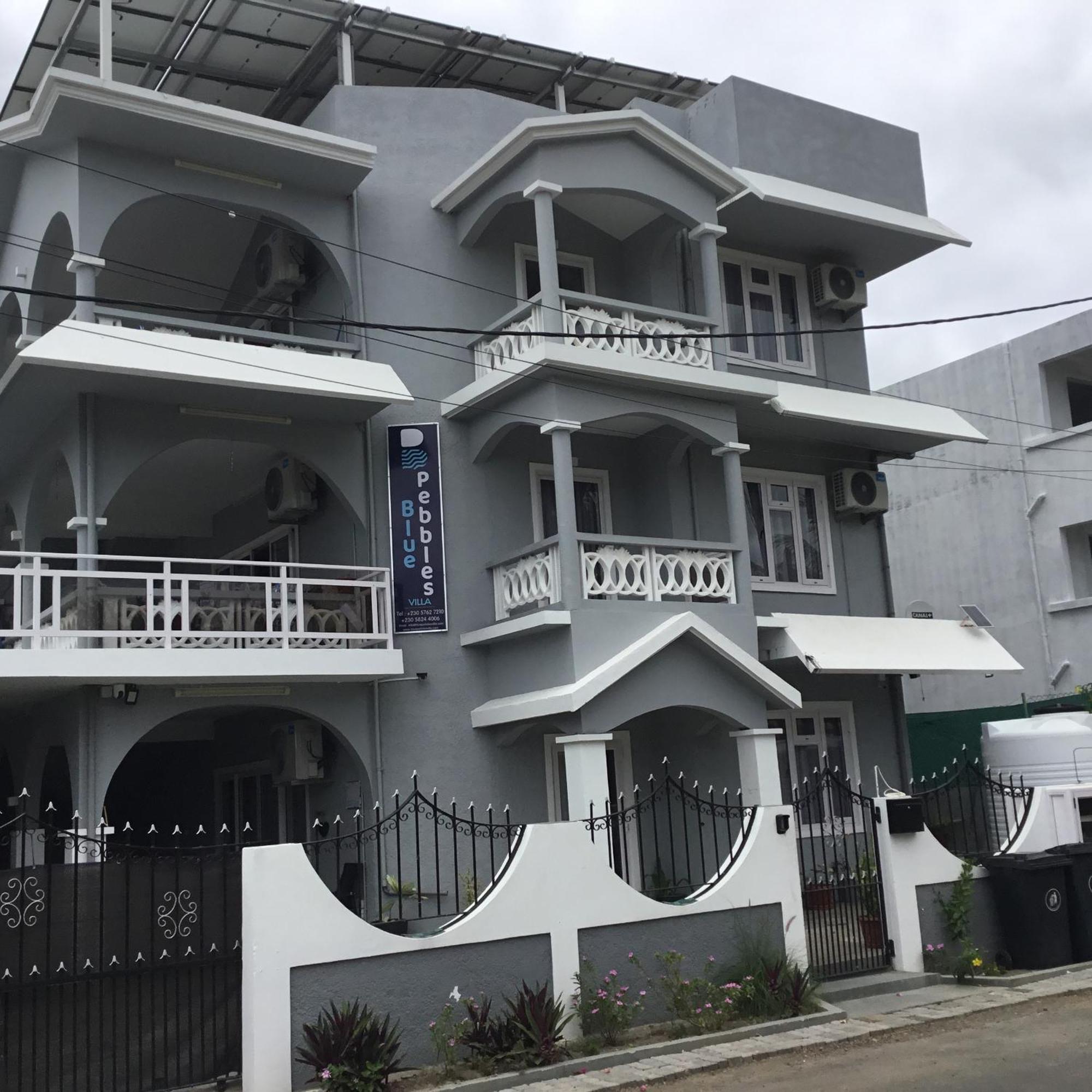 Blue Pebbles Villa Flic en Flac Exterior photo